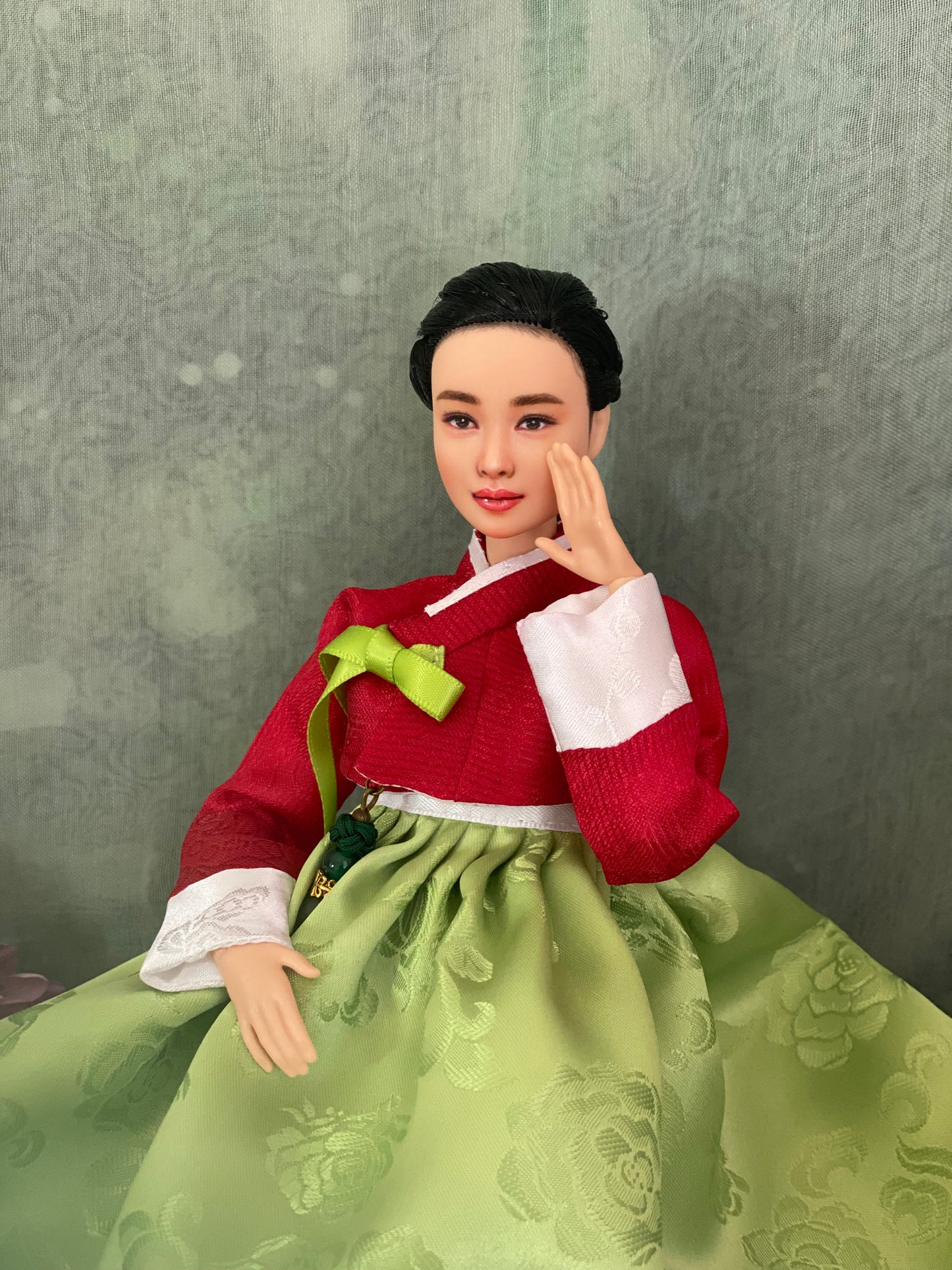 Cara de muñeca OOAK de 12" (30 cm) repintada con cuerpo de muñeca articulado
