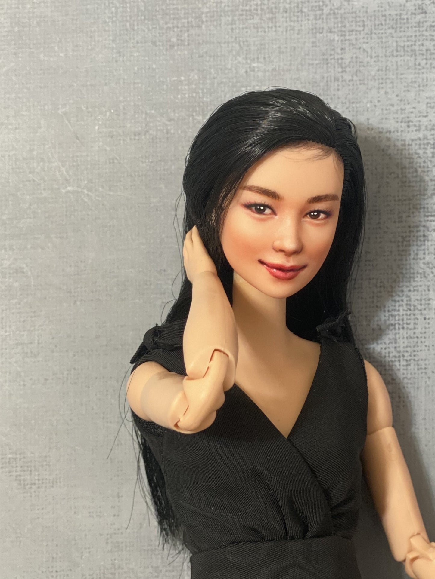 Cara de muñeca OOAK de 12" (30 cm) repintada con cuerpo de muñeca articulado