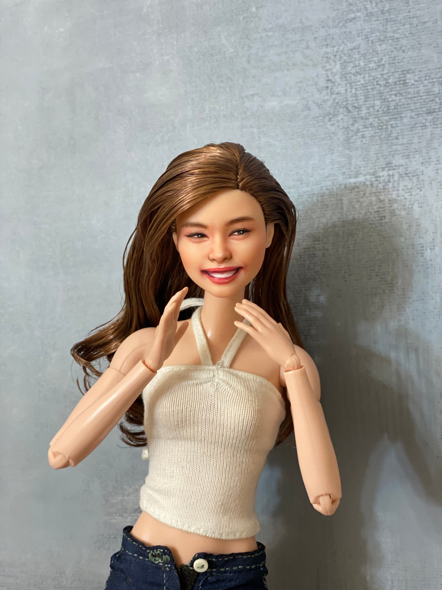 Cara de muñeca OOAK de 12" (30 cm) repintada con cuerpo de muñeca articulado