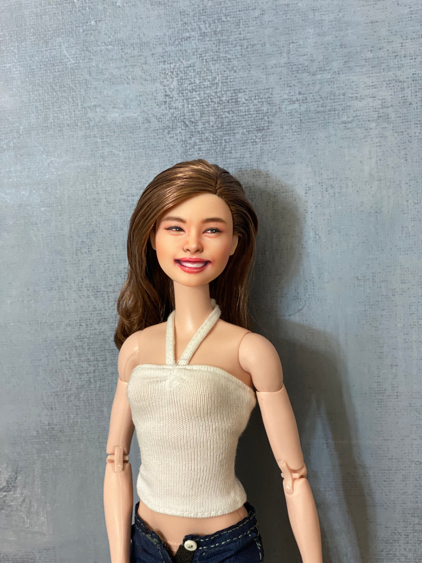 Cara de muñeca OOAK de 12" (30 cm) repintada con cuerpo de muñeca articulado