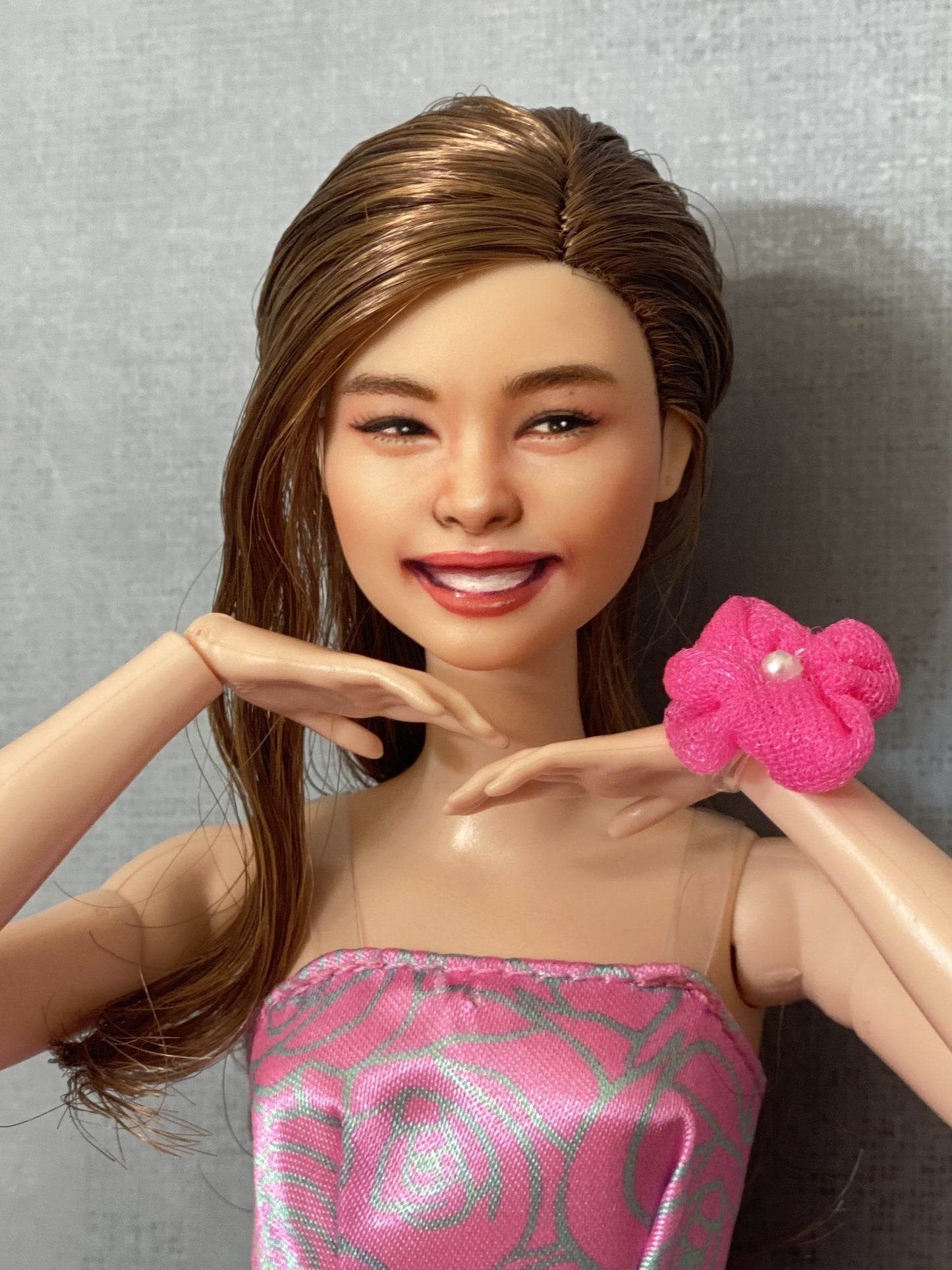 Cara de muñeca OOAK de 12" (30 cm) repintada con cuerpo de muñeca articulado