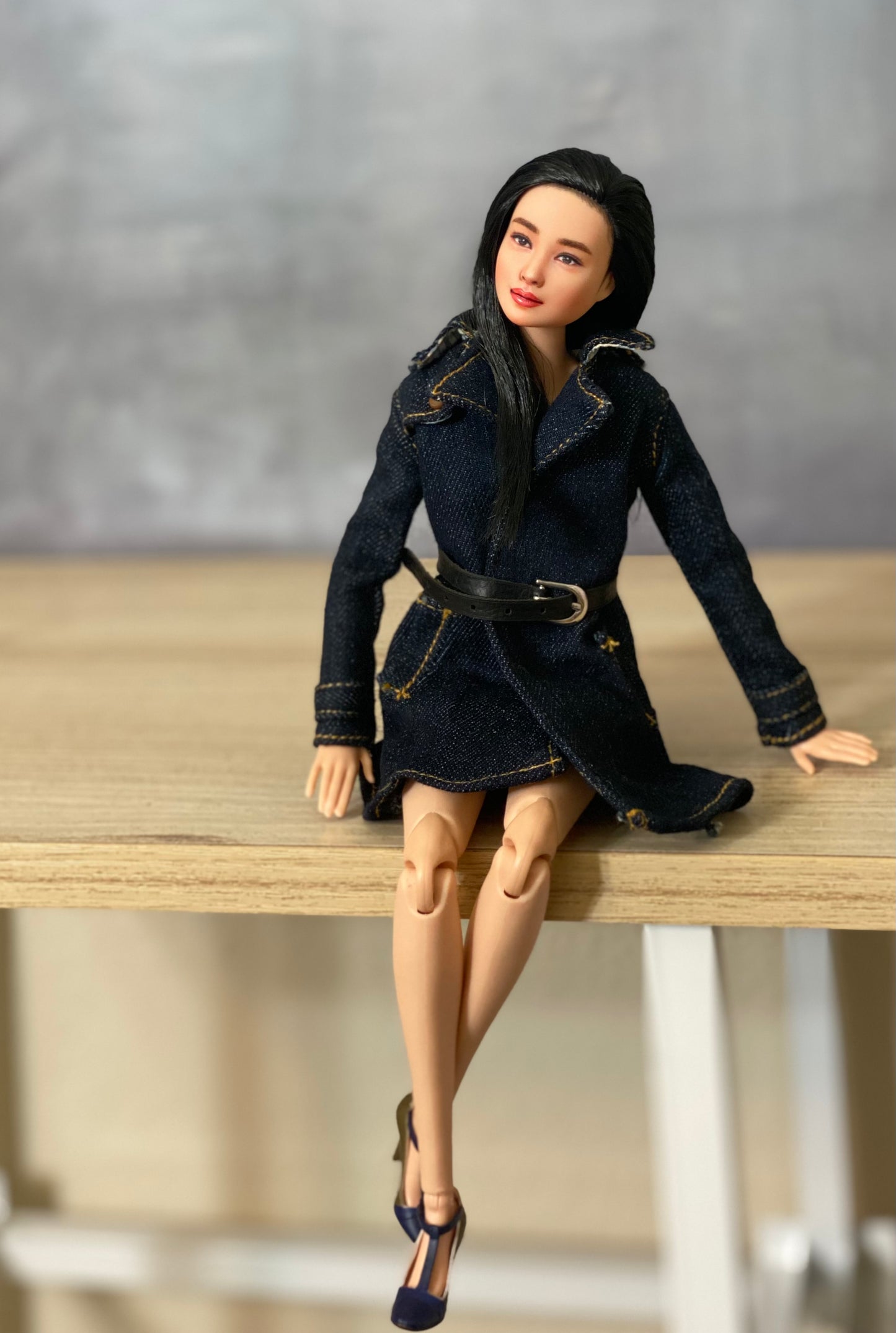 Cara de muñeca OOAK de 12" (30 cm) repintada con cuerpo de muñeca articulado